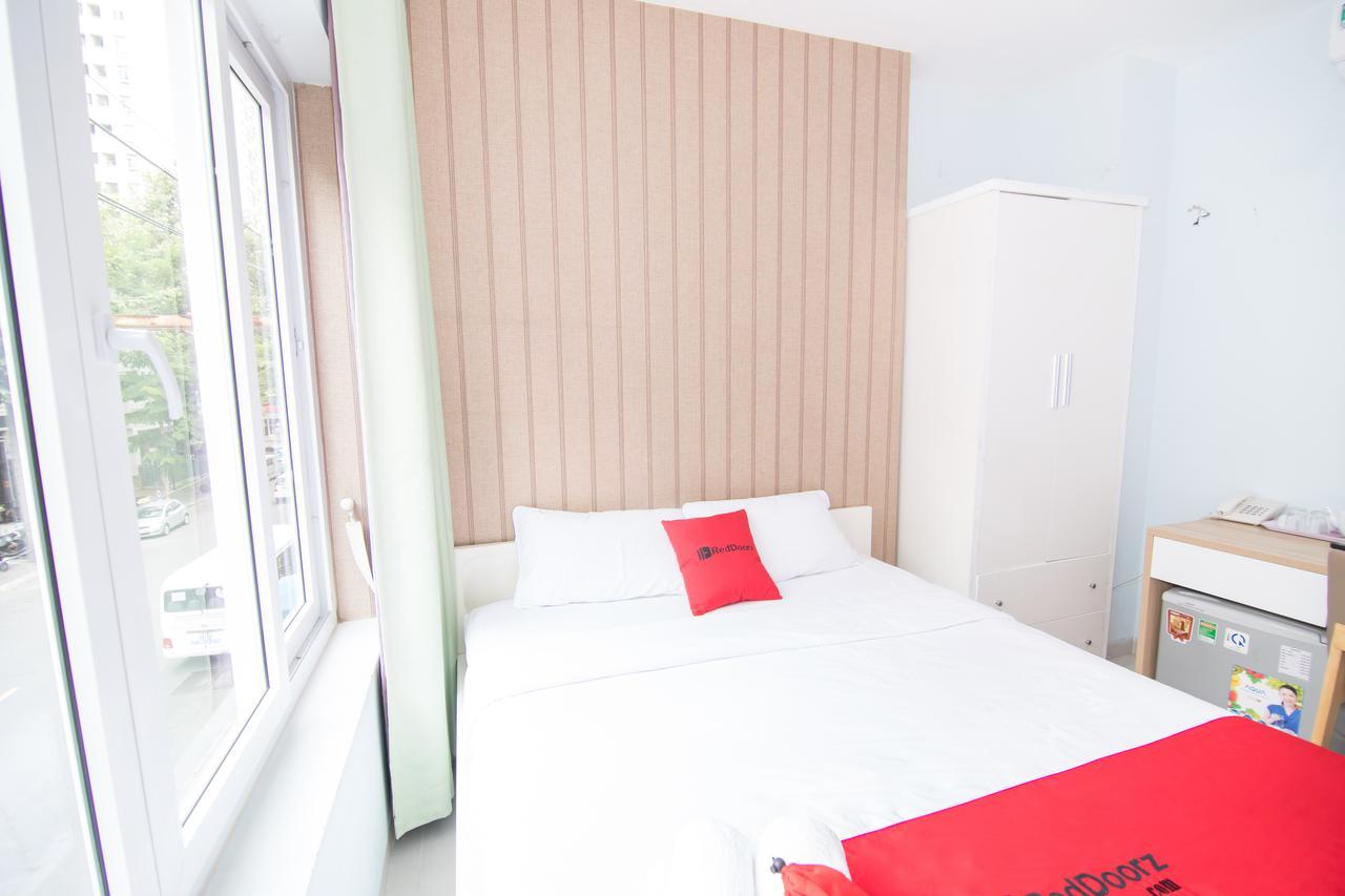 Reddoorz Near Sc Vivocity Mall 2 Thành Pho Ho Chí Minh Esterno foto